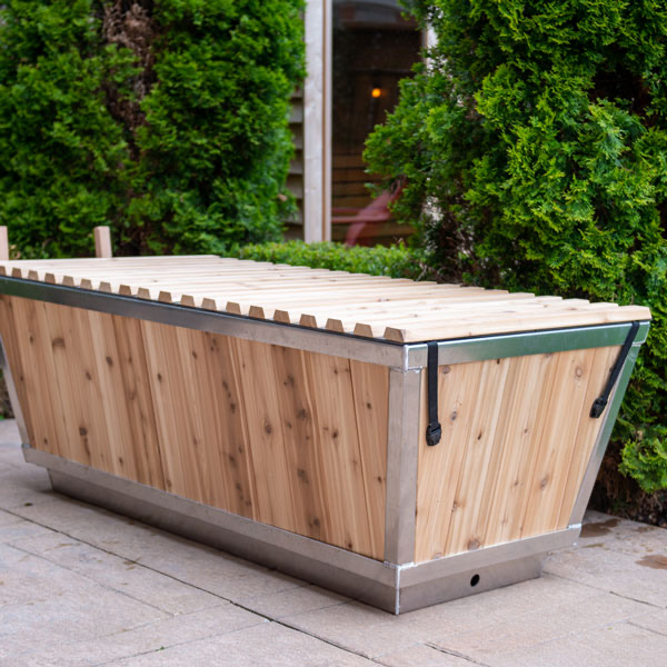 The Polar Plunge Tub photo 5